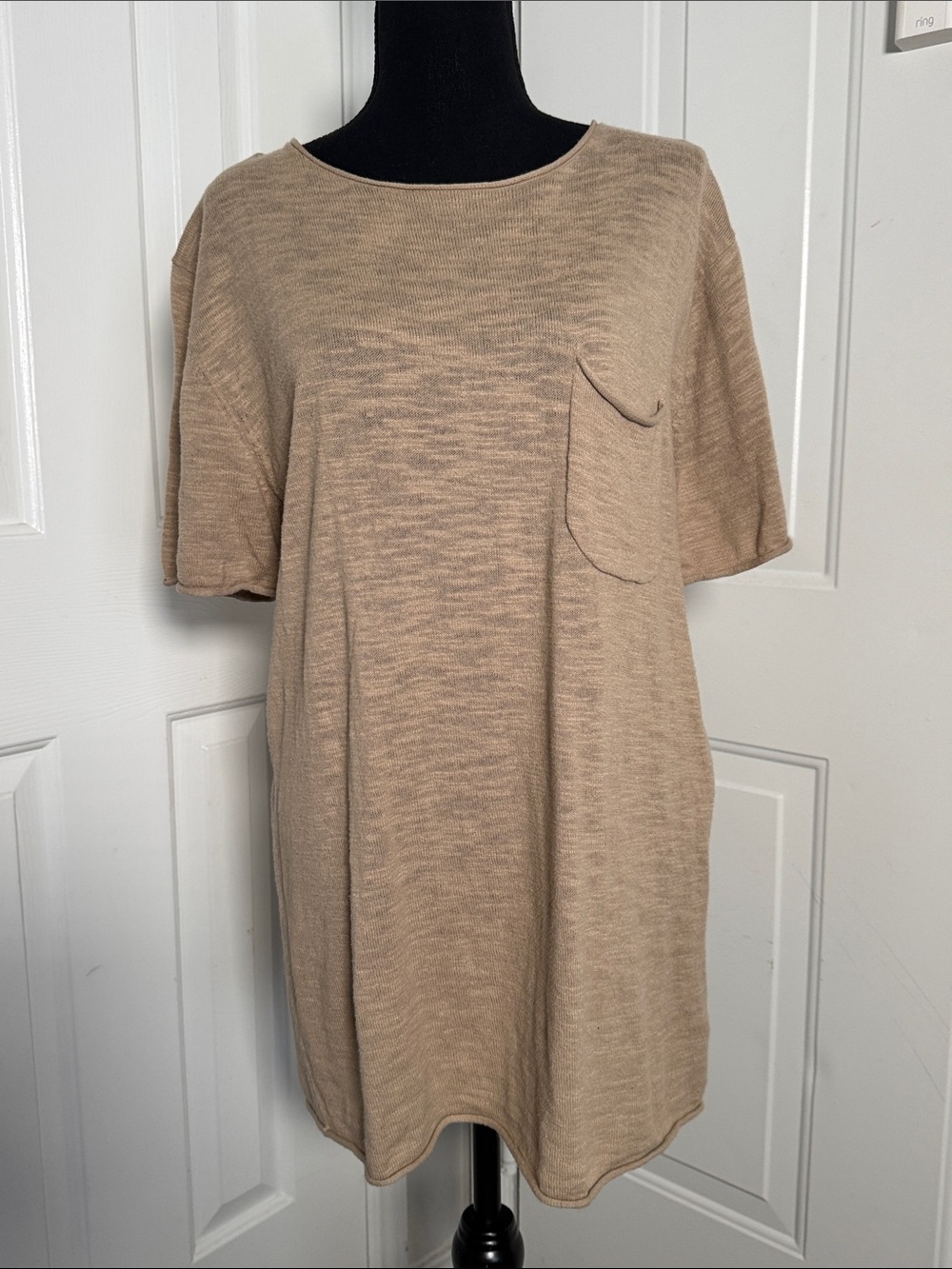 Short Sleeve Pocket Tee - Beige